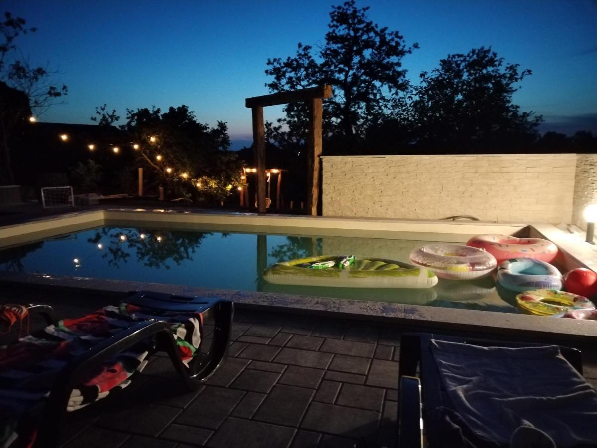 Вілла House With Pool Poli Stare Nuoni Zminj Екстер'єр фото